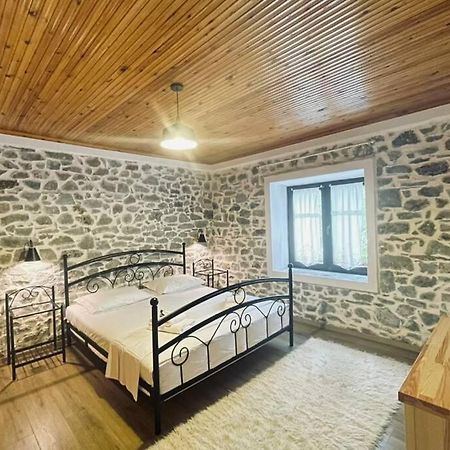 Villa Bujtina Cakuli, Rehove - Erseke Esterno foto